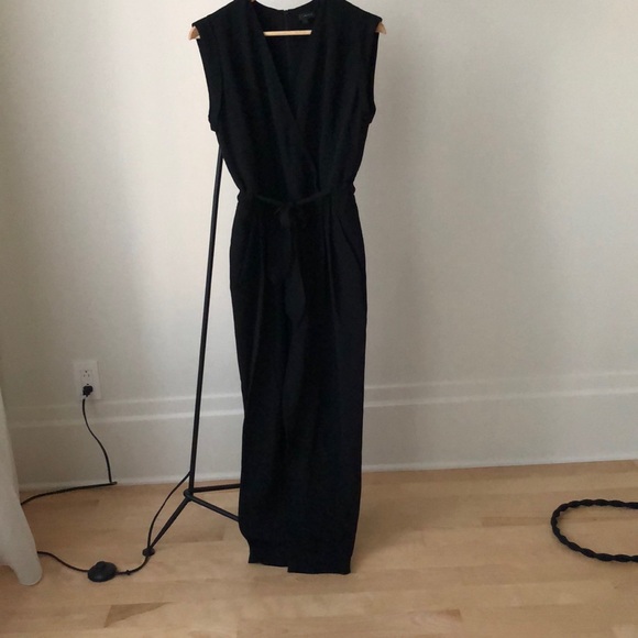Theory black silk jumpsuit size 4 - Picture 3 of 8